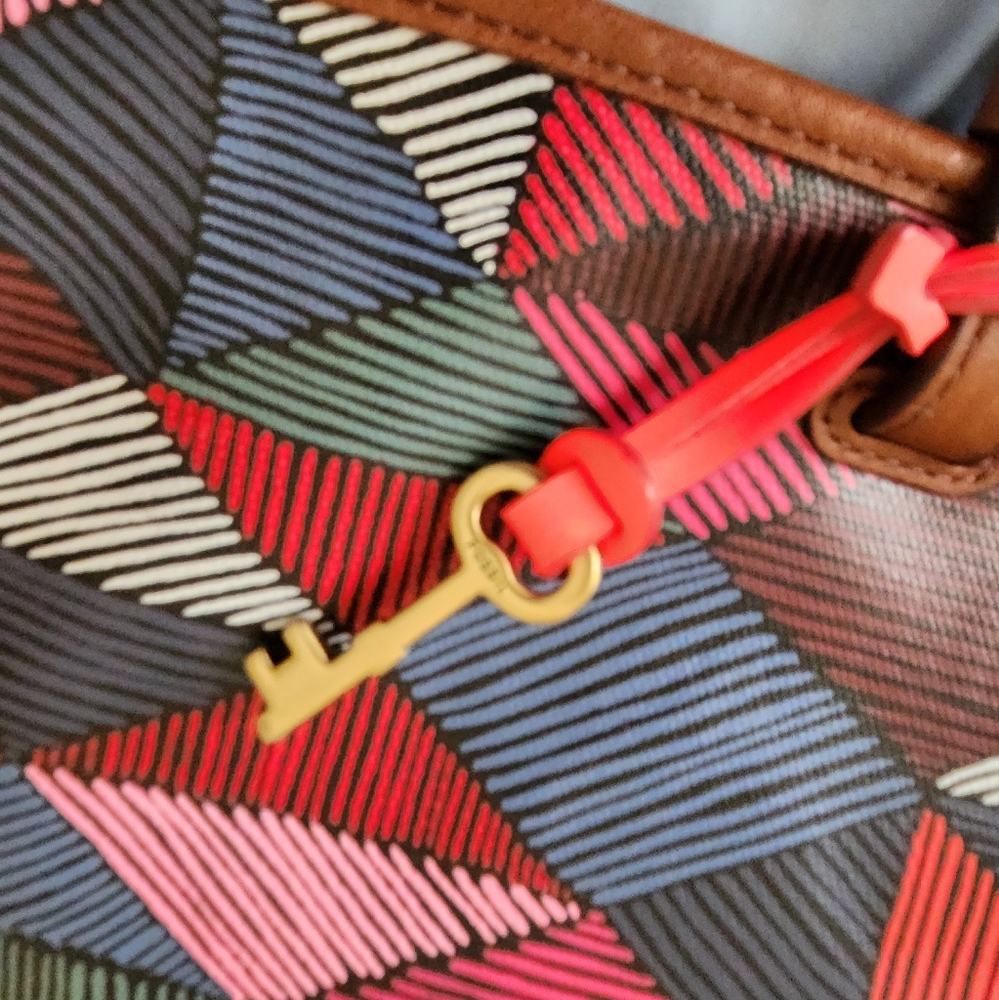 Fossil Patterned Tote With Snap Closure - image 6